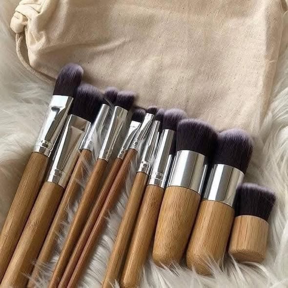 𝐁𝐀𝐌𝐁𝐎𝐎 𝐁𝐑𝐔𝐒𝐇 𝐒𝐄𝐓