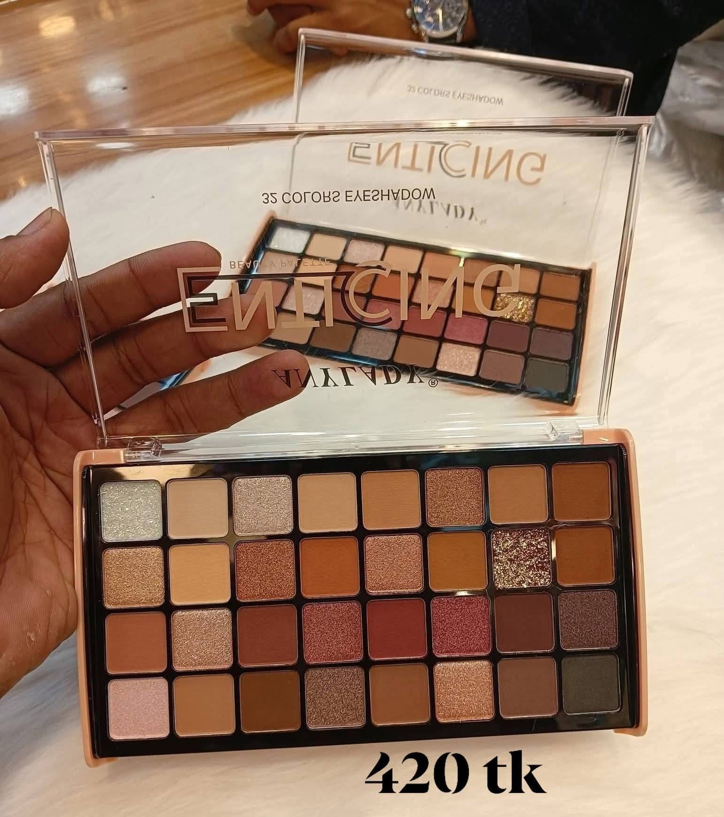 Any Lady Enciting Eyeshadow Palette