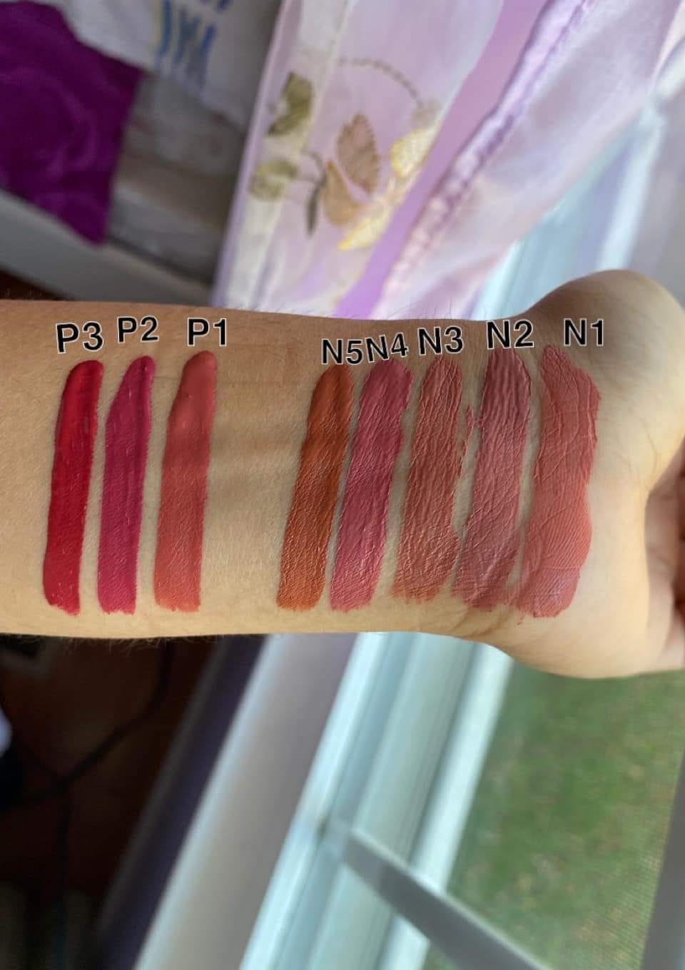 𝐏𝐢𝐧𝐤𝐅𝐥𝐚𝐬𝐡 𝗠𝗮𝘁𝘁𝗲 𝐋𝐢𝐩𝐬𝐭𝐢𝐜𝐤