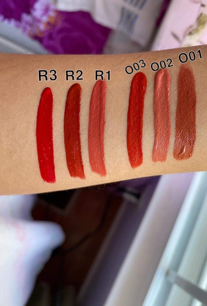 𝐏𝐢𝐧𝐤𝐅𝐥𝐚𝐬𝐡 𝗠𝗮𝘁𝘁𝗲 𝐋𝐢𝐩𝐬𝐭𝐢𝐜𝐤