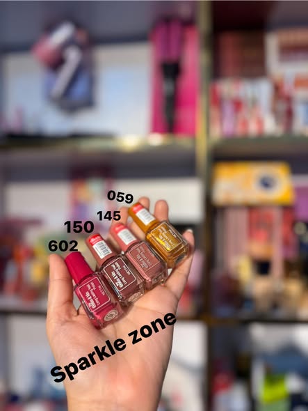 Miss & Mrs nail polish