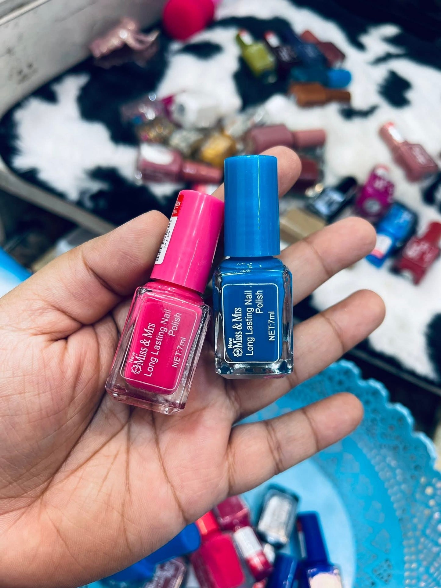Miss & Mrs nail polish