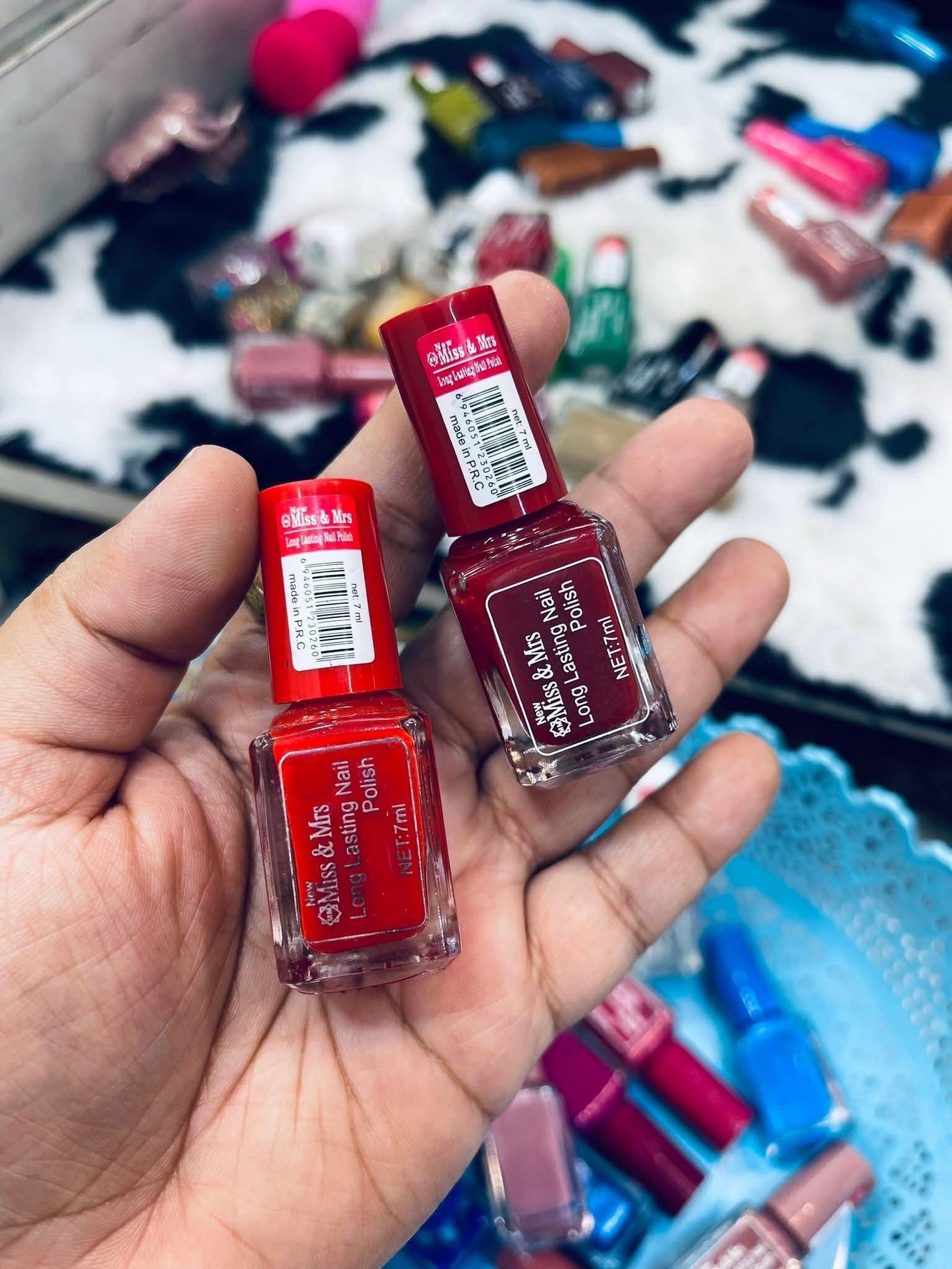 Miss & Mrs nail polish