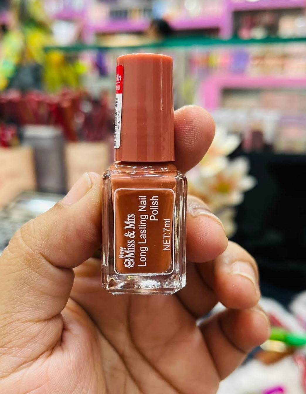 Miss & Mrs nail polish