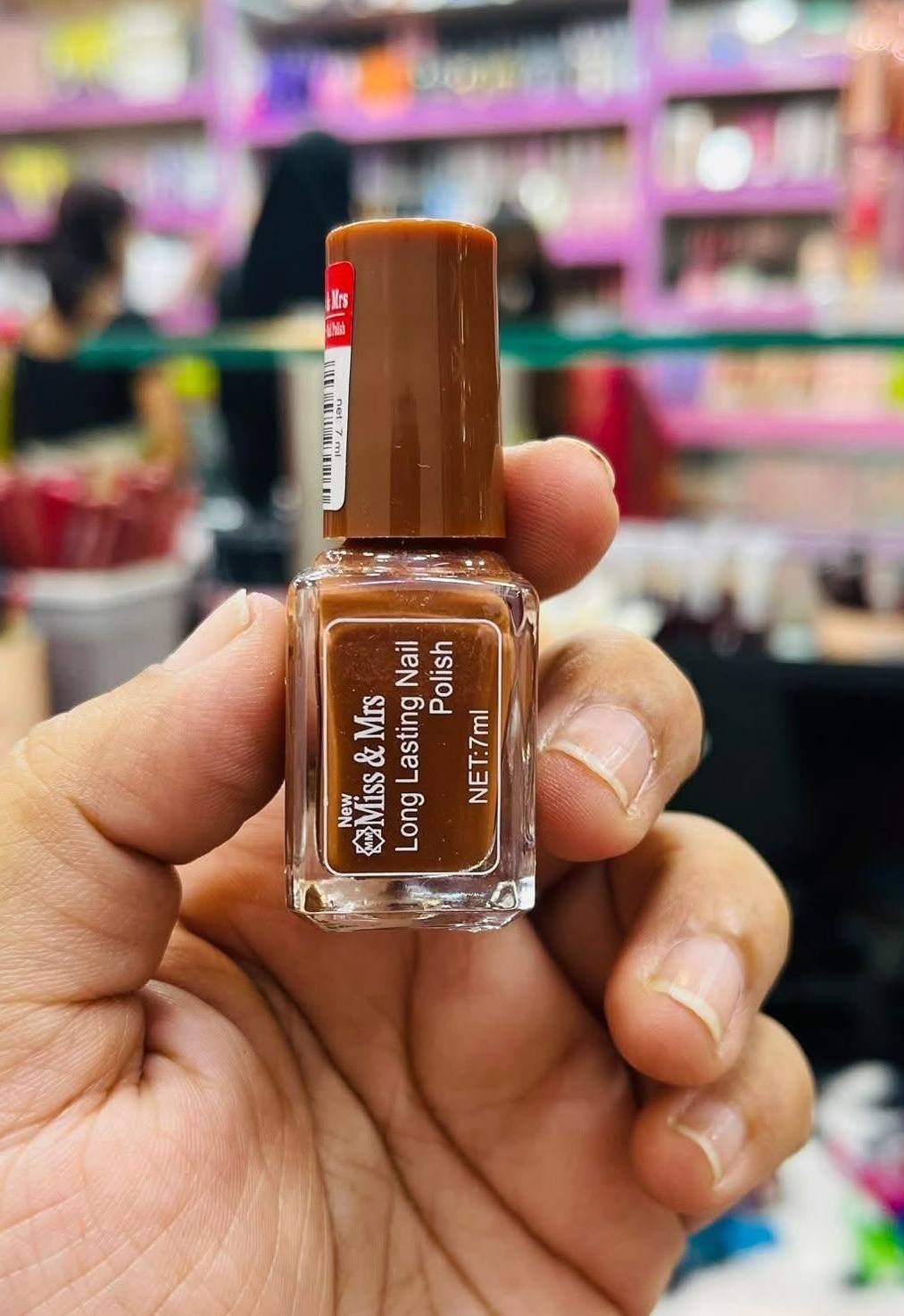 Miss & Mrs nail polish