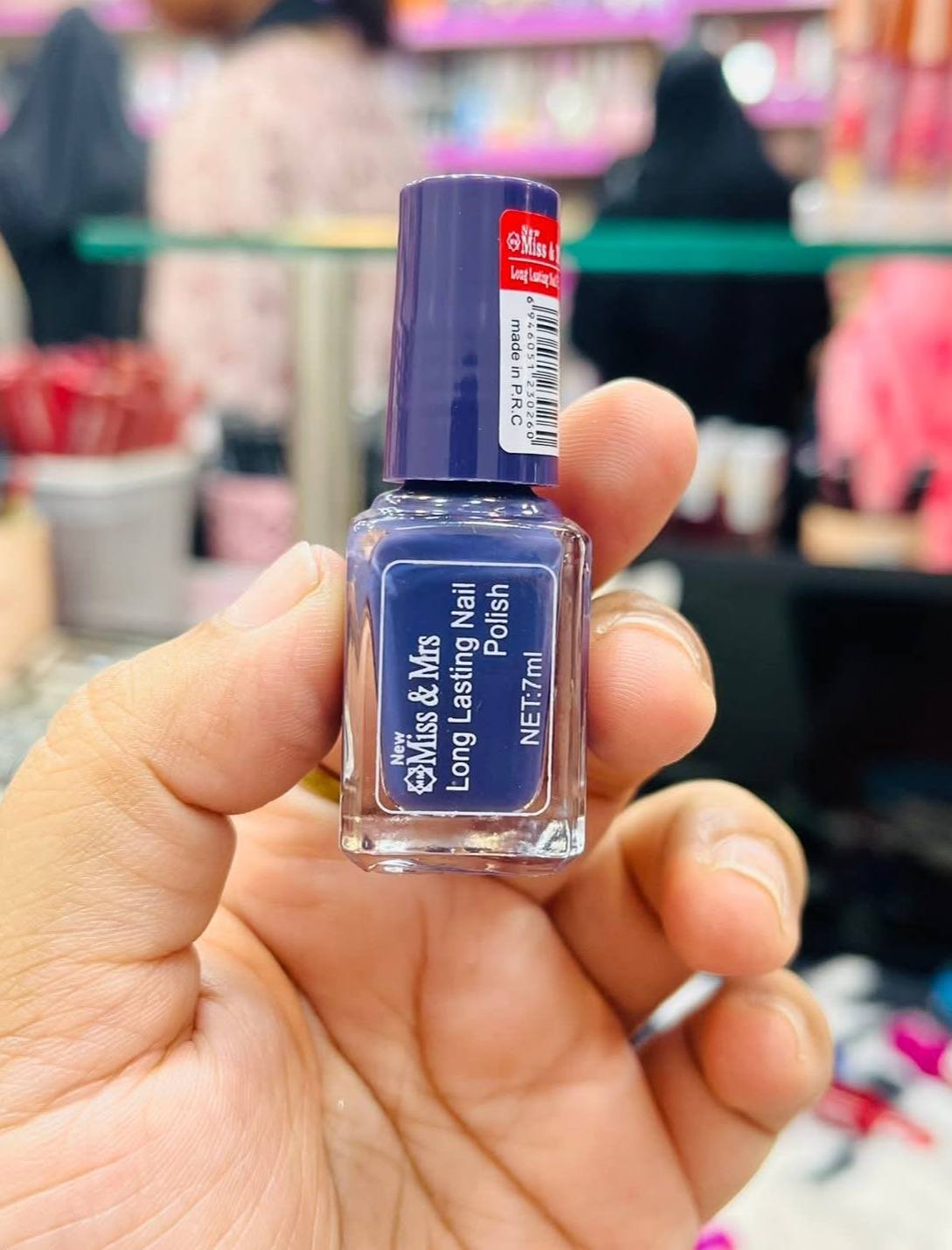 Miss & Mrs nail polish