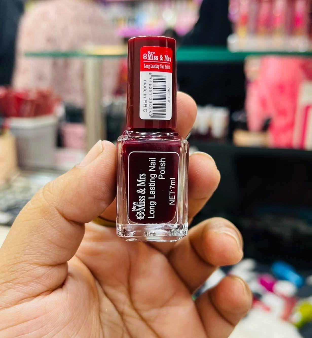 Miss & Mrs nail polish