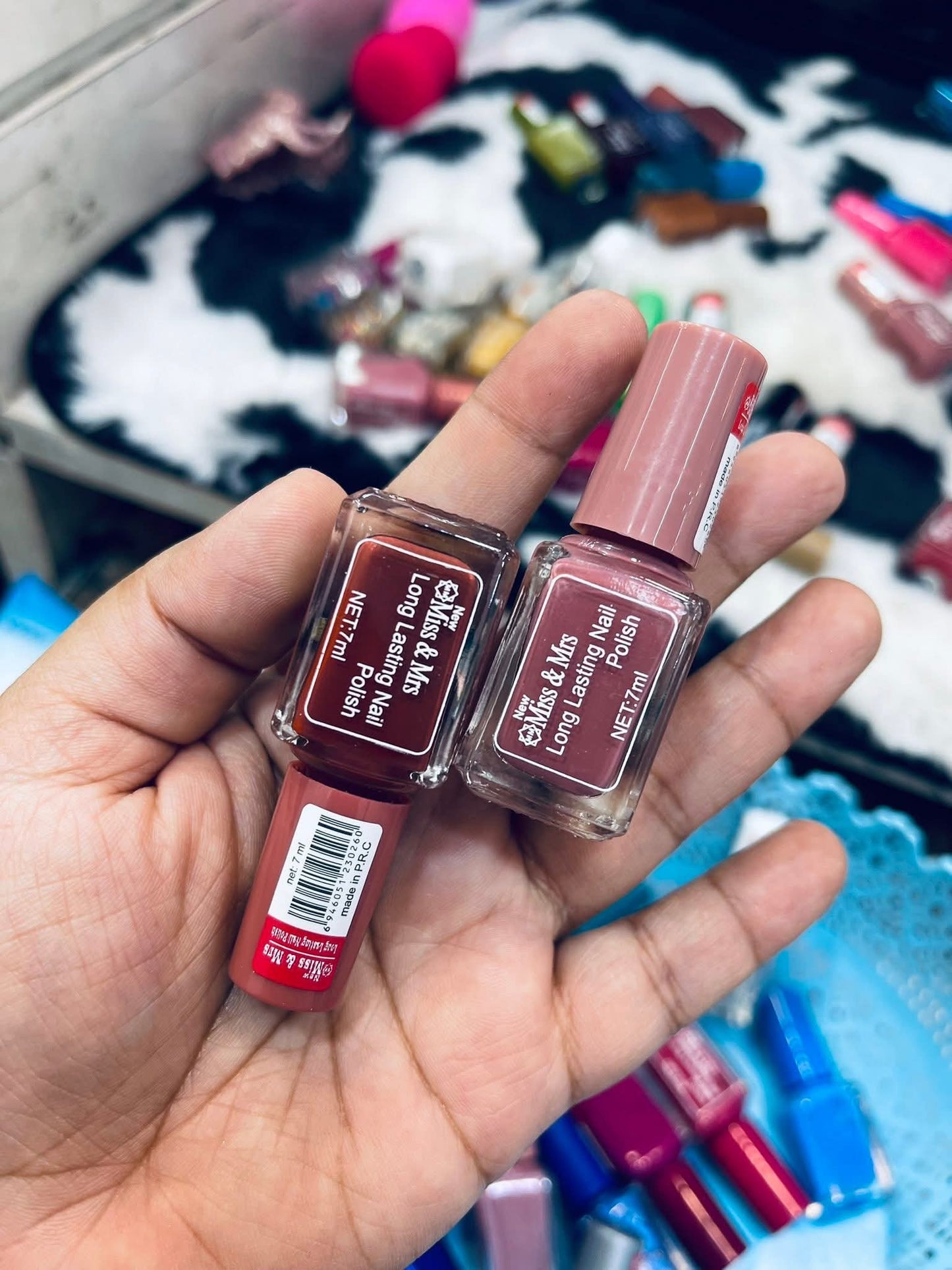 Miss & Mrs nail polish