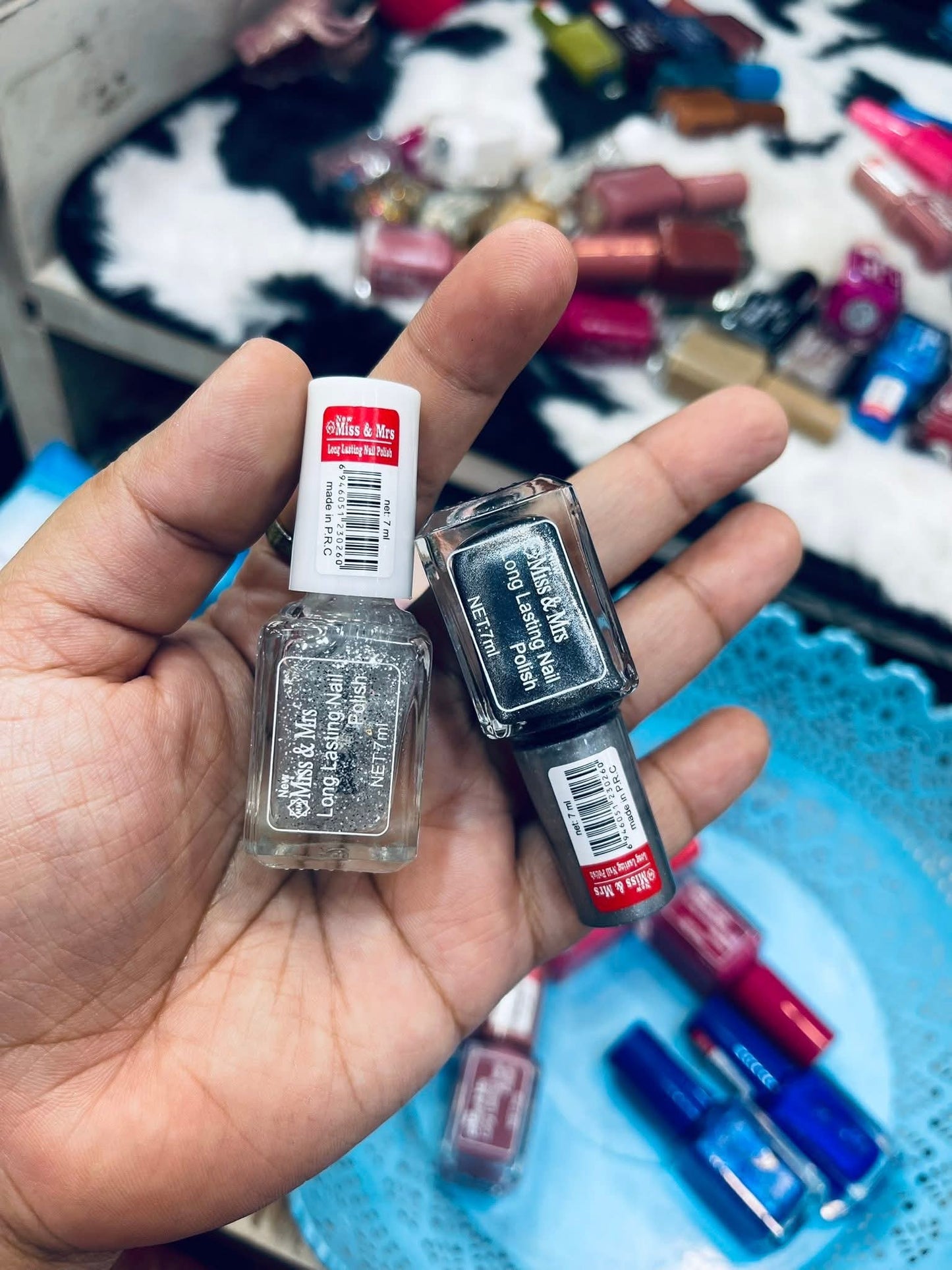 Miss & Mrs nail polish