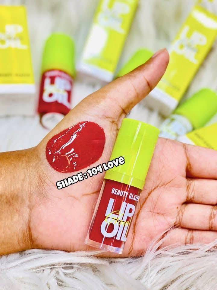 𝗕𝗘𝗔𝗨𝗧𝗬 𝗚𝗟𝗔𝗭𝗘𝗗  𝗟𝗶𝗽 𝗢𝗶𝗹