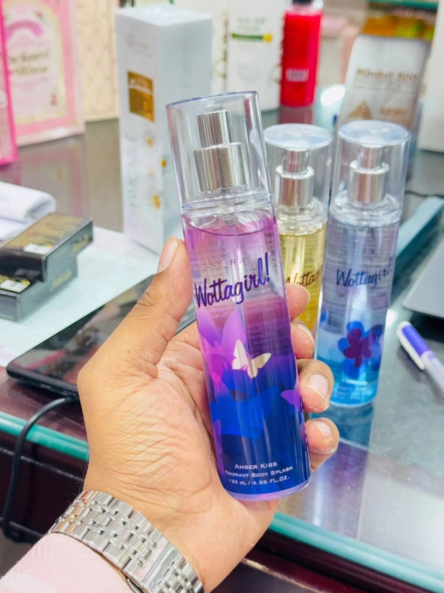 𝙇𝙖𝙮𝙚𝙧’𝙧 𝙒𝙤𝙩𝙩𝙖𝙜𝙞𝙧𝙡 𝘽𝙤𝙙𝙮 𝙈𝙞𝙨𝙩 💖